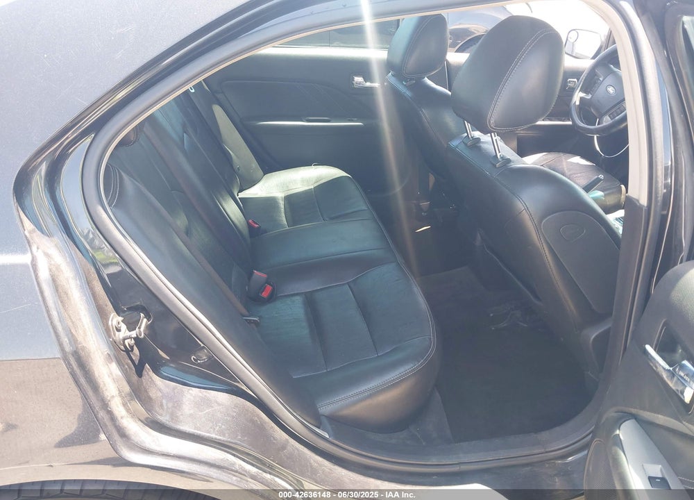 2010 FORD FUSION VIN: 3FAHP0KC9AR173352
