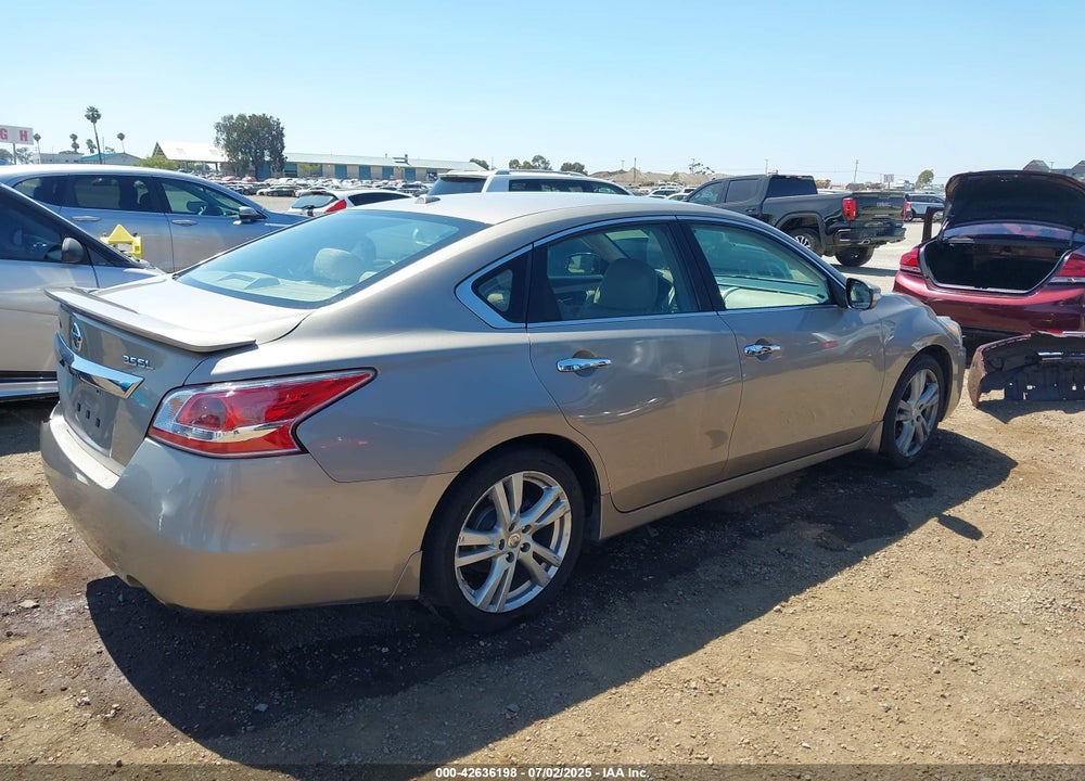 2013 NISSAN ALTIMA VIN: 1N4BL3APXDN486649