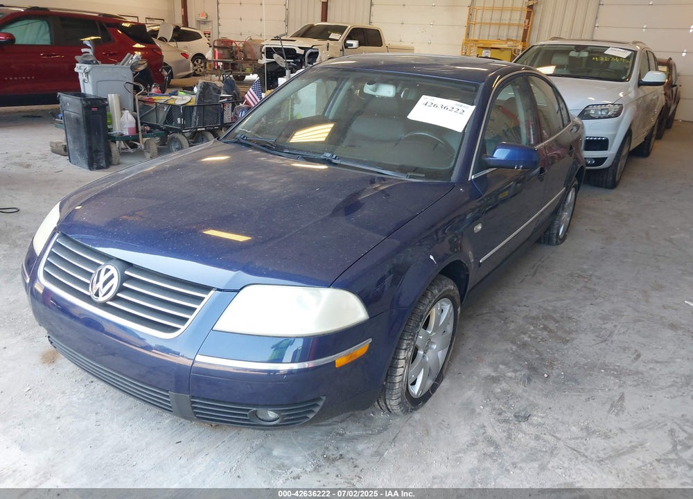 2003 VOLKSWAGEN PASSAT GLX VIN: WVWTH63B23P104619