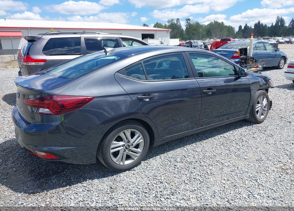 2020 HYUNDAI ELANTRA VIN: 5NPD84LF8LH553200