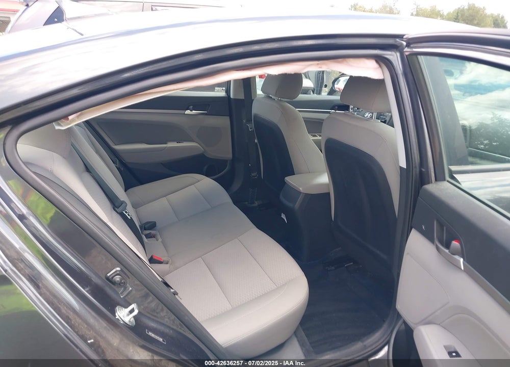 2020 HYUNDAI ELANTRA VIN: 5NPD84LF8LH553200