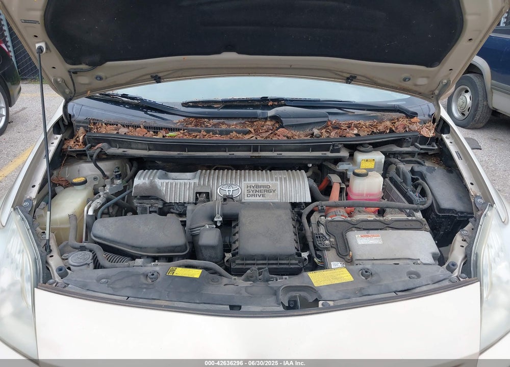 2011 TOYOTA PRIUS TWO VIN: JTDKN3DUXB0270753