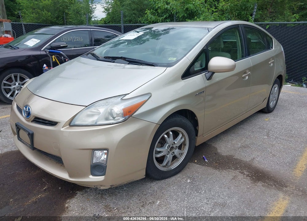2011 TOYOTA PRIUS TWO VIN: JTDKN3DUXB0270753