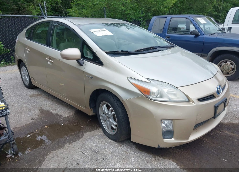 2011 TOYOTA PRIUS TWO VIN: JTDKN3DUXB0270753
