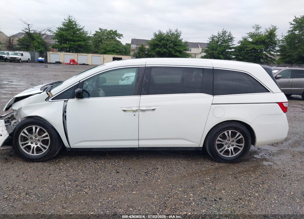 2013 HONDA ODYSSEY EX-L VIN: 5FNRL5H60DB066642