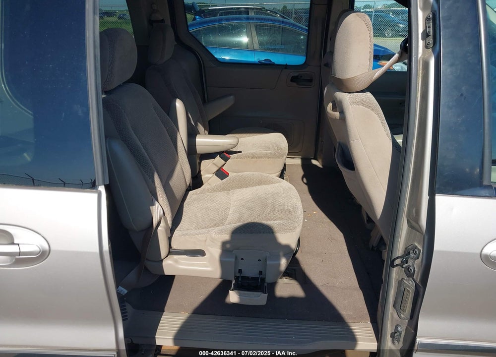 2003 FORD WINDSTAR VIN: 2FMZA524X3BA56544