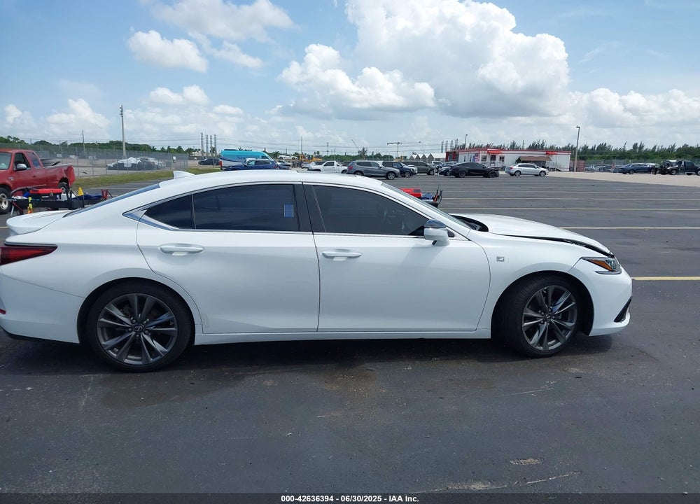2021 LEXUS ES350 VIN: 58AGZ1B19MU090350