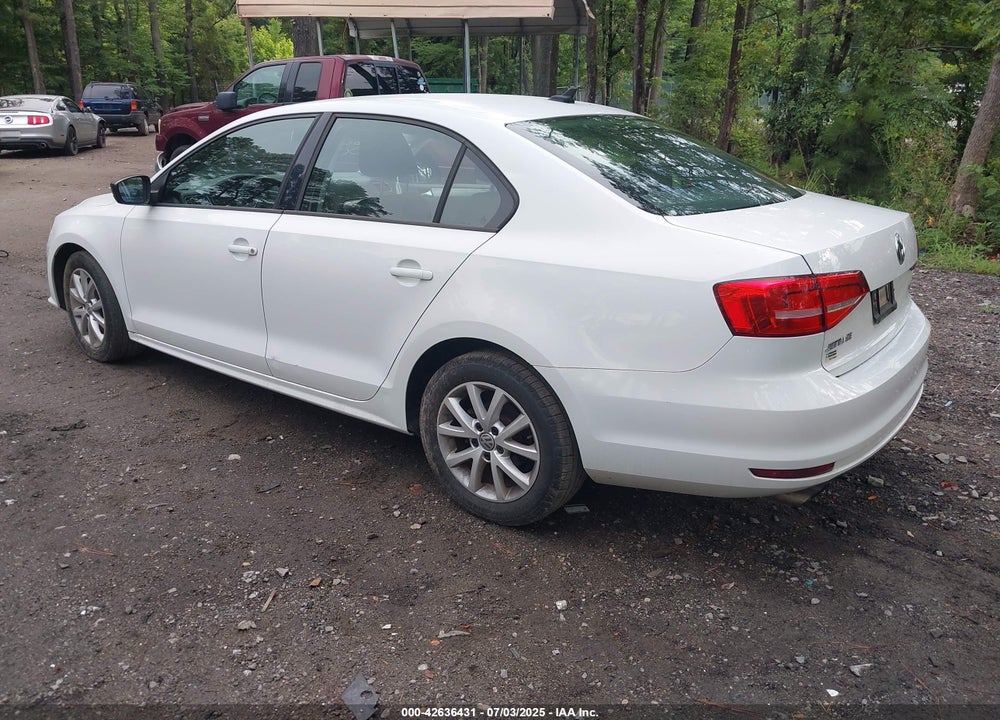 2015 VOLKSWAGEN JETTA VIN: 3VWD17AJ7FM292814