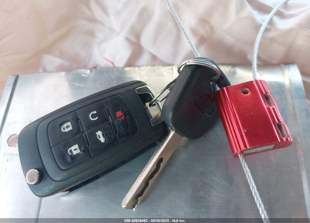 2015 CHEVROLET CAMARO VIN: 2G1FD1E31F9302315