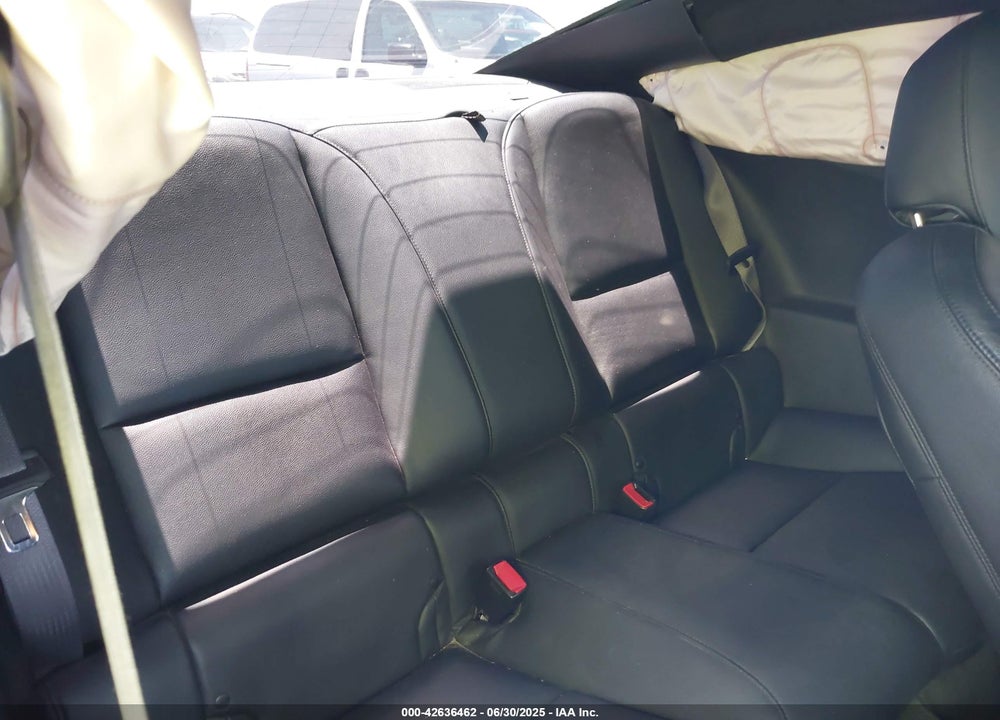 2015 CHEVROLET CAMARO VIN: 2G1FD1E31F9302315