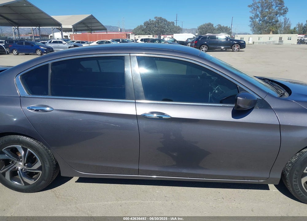 2017 HONDA ACCORD VIN: 1HGCR2F34HA087733
