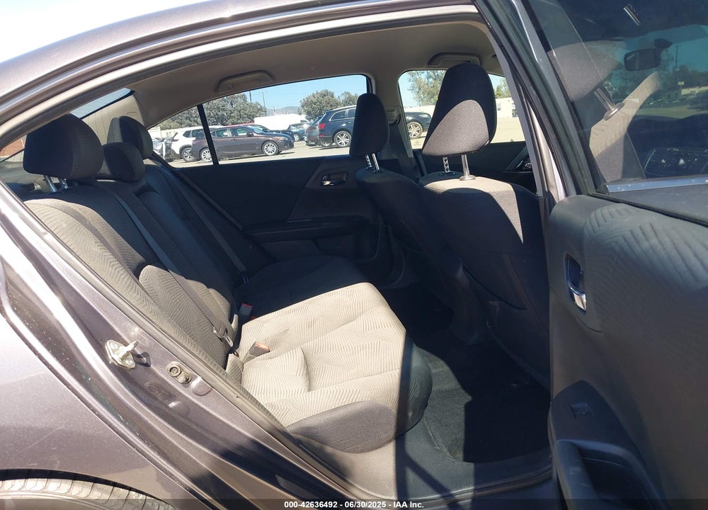 2017 HONDA ACCORD VIN: 1HGCR2F34HA087733