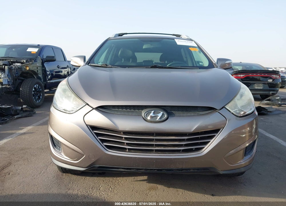 2012 HYUNDAI TUCSON VIN: KM8JU3AC4CU416449