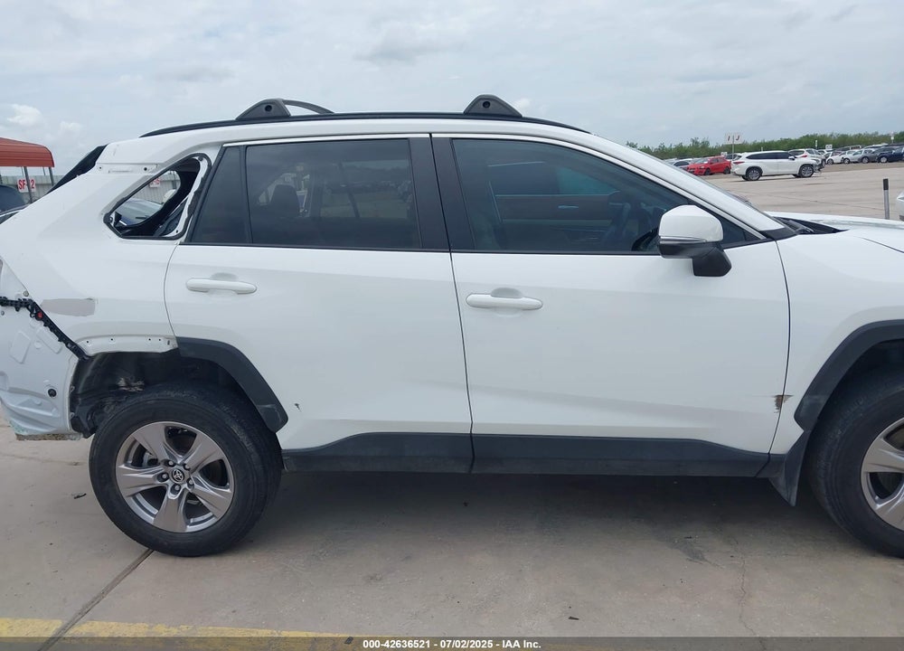 2023 TOYOTA RAV4 XLE VIN: 2T3W1RFV0PW240136