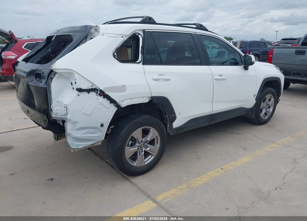 2023 TOYOTA RAV4 XLE VIN: 2T3W1RFV0PW240136