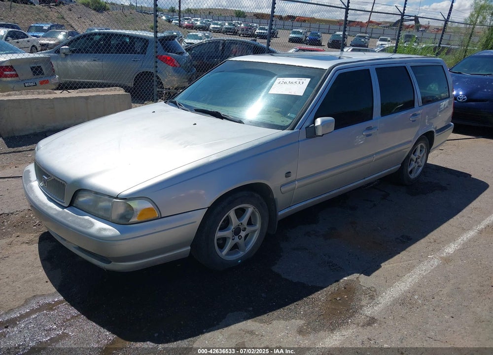 2000 VOLVO V70 SE VIN: YV1LW61J8Y2647178
