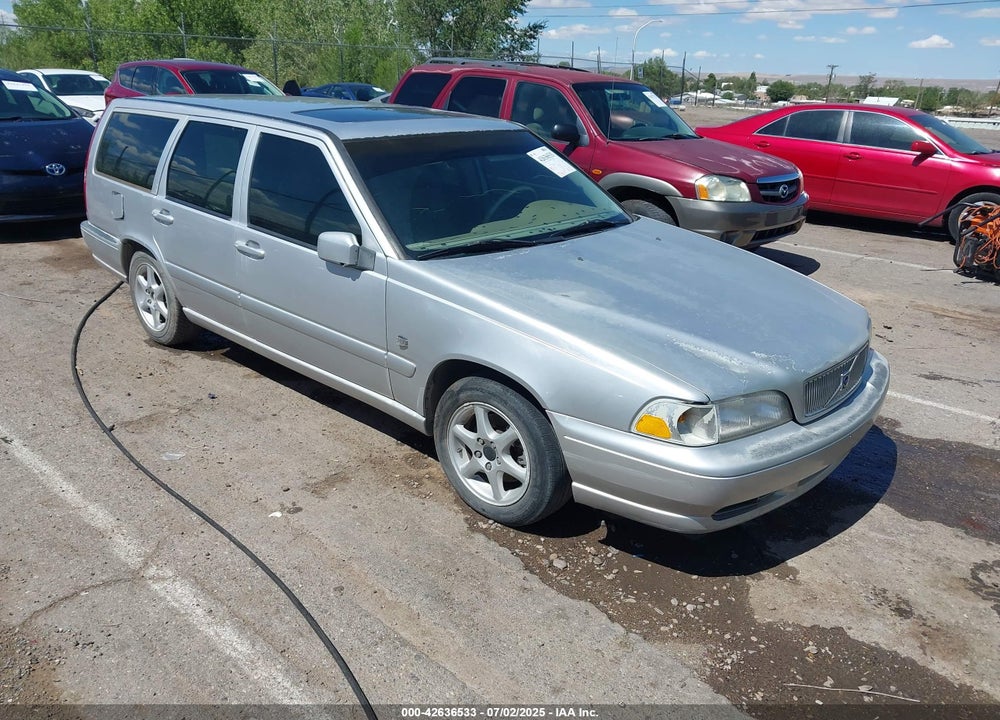 2000 VOLVO V70 SE VIN: YV1LW61J8Y2647178