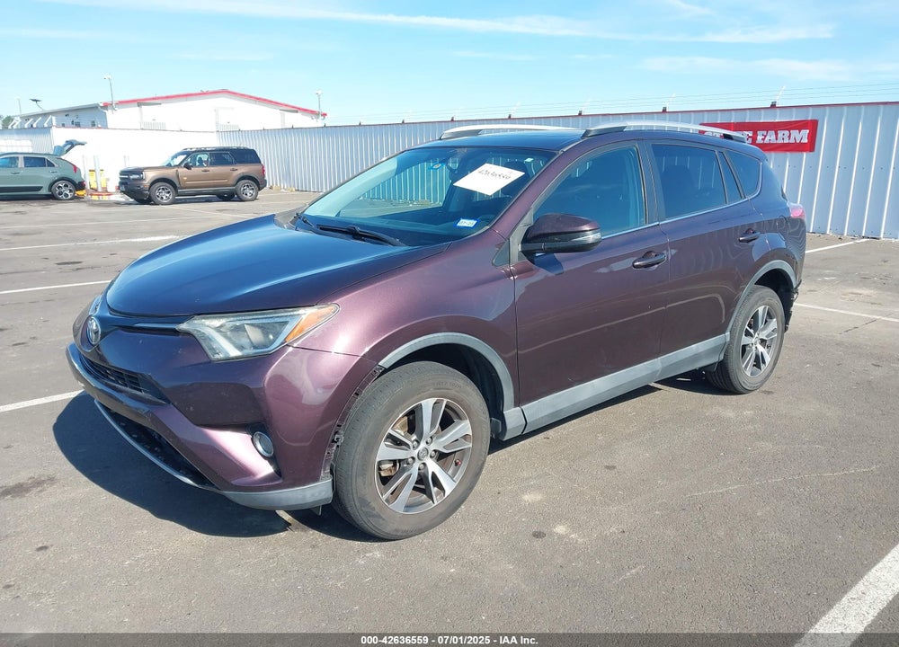 2016 TOYOTA RAV4 XLE VIN: 2T3WFREV8GW285764