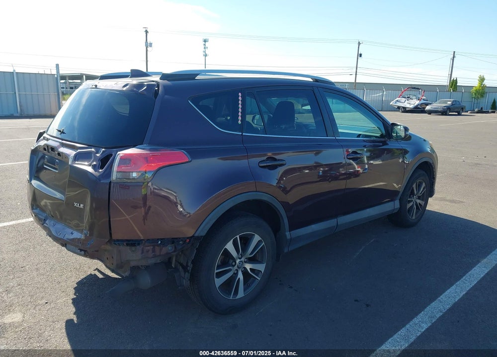 2016 TOYOTA RAV4 XLE VIN: 2T3WFREV8GW285764