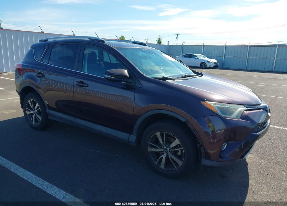 2016 TOYOTA RAV4 XLE VIN: 2T3WFREV8GW285764