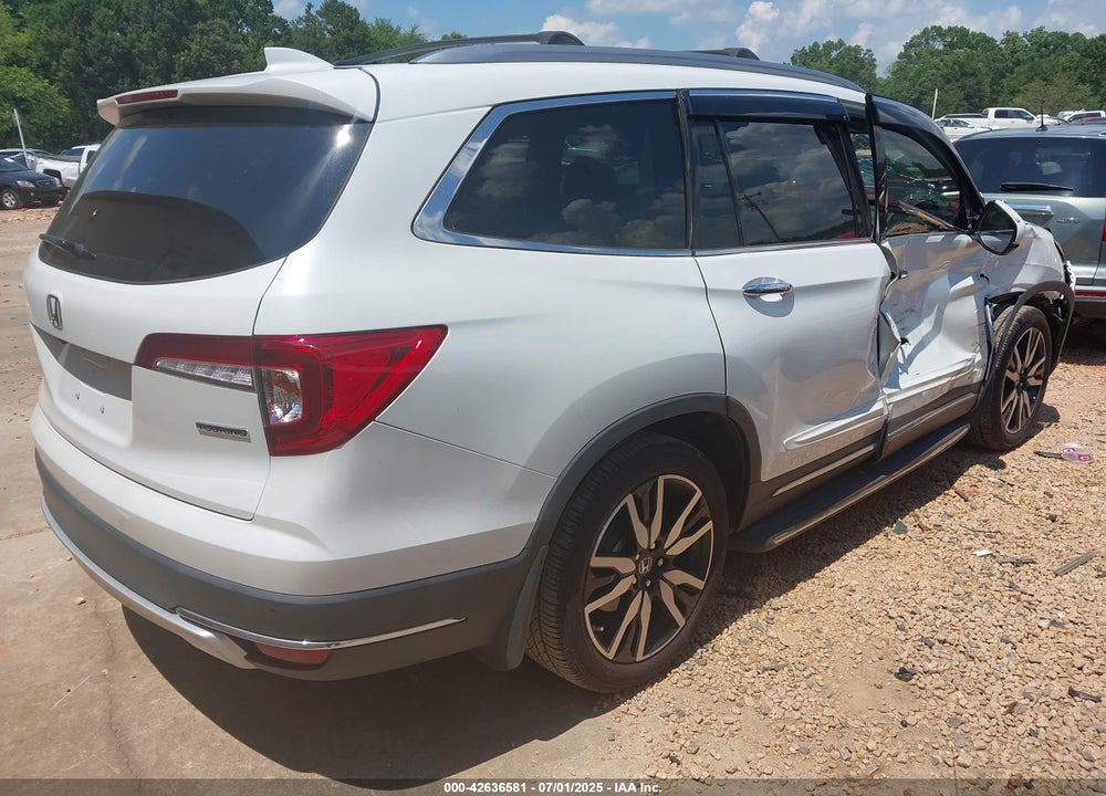 2022 HONDA PILOT VIN: 5FNYF5H96NB004676