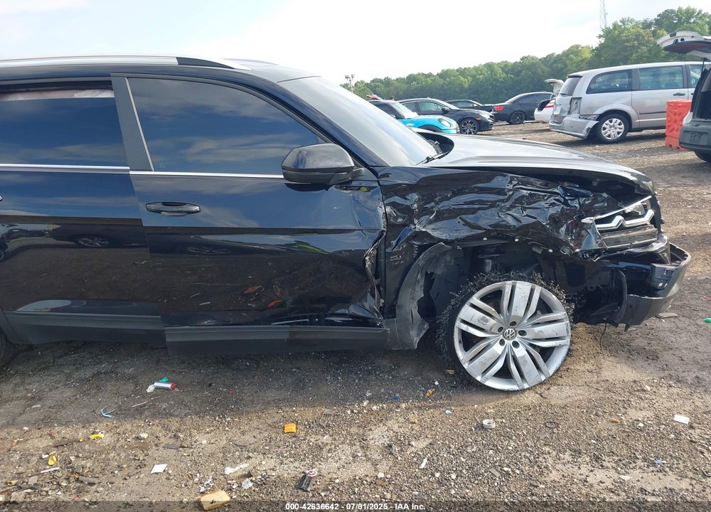 2019 VOLKSWAGEN ATLAS VIN: 1V2WR2CA3KC571367
