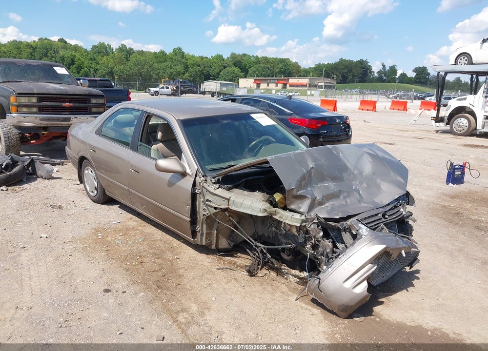 1999 TOYOTA CAMRY VIN: 4T1BG22K4XU612859