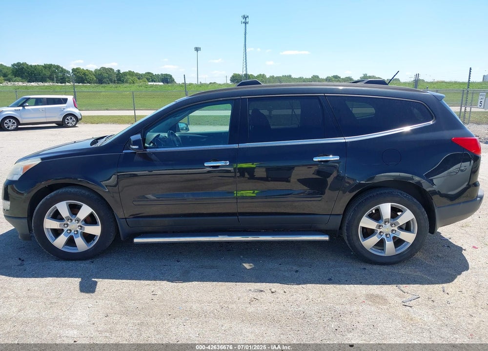 2012 CHEVROLET TRAVERSE 1LT VIN: 1GNKRGED2CJ198332