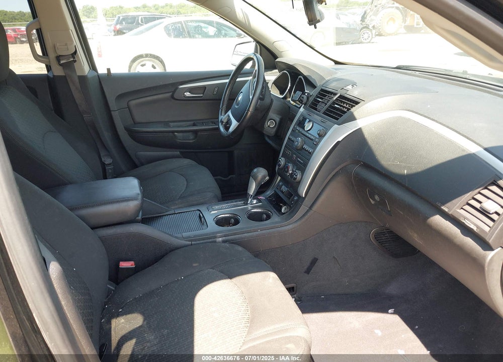 2012 CHEVROLET TRAVERSE 1LT VIN: 1GNKRGED2CJ198332