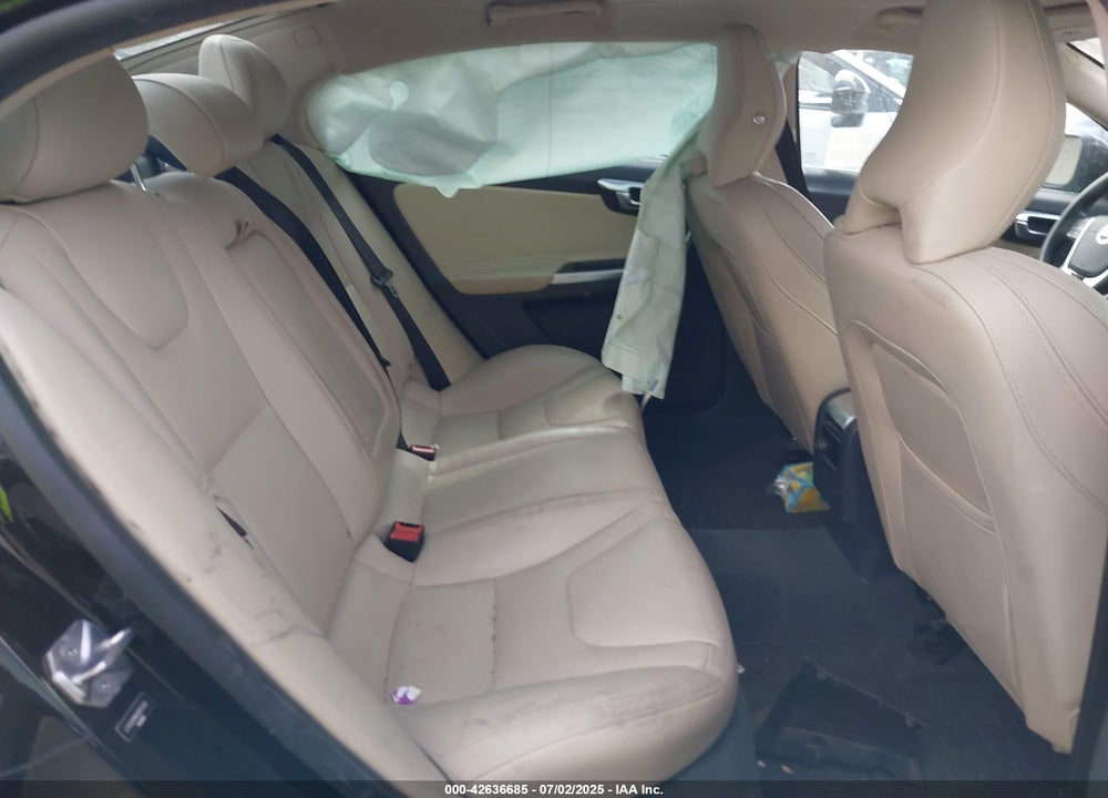 2018 VOLVO S60 INSCRIPTION T5 PLATINUM VIN: LYV402HM8JB174343