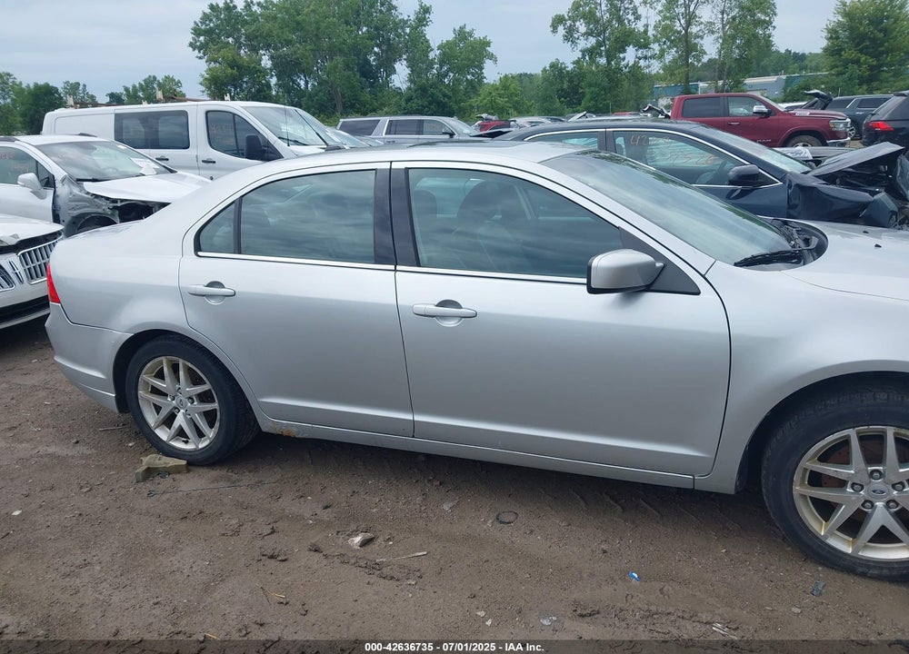 2010 FORD FUSION VIN: 3FAHP0JG9AR381610