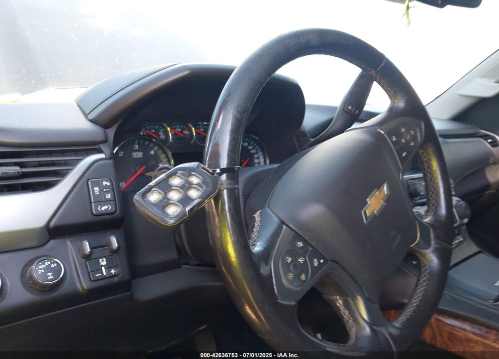 2015 CHEVROLET SUBURBAN 1500 VIN: 1GNSKKKCXFR566832