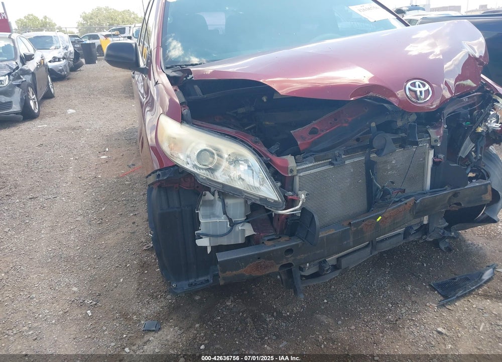 2011 TOYOTA SIENNA BASE V6 VIN: 5TDZK3DC0BS031952