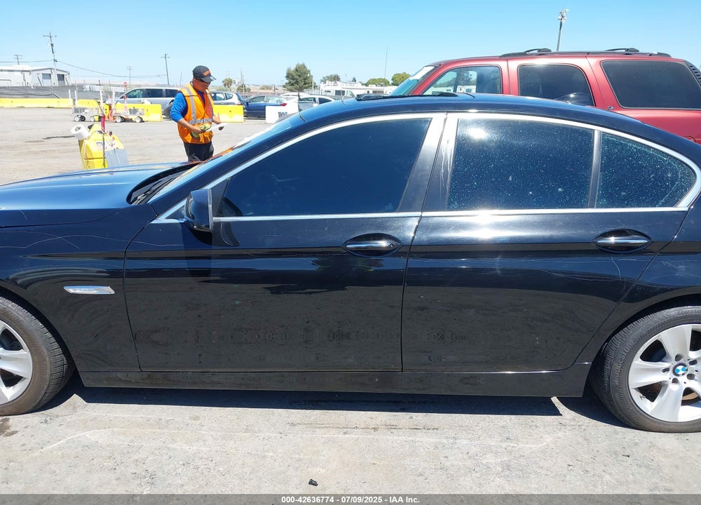 2013 BMW 5 SERIES VIN: WBAXG5C57DD233464