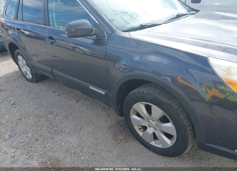 2011 SUBARU OUTBACK VIN: 4S4BRBLCXB3399500