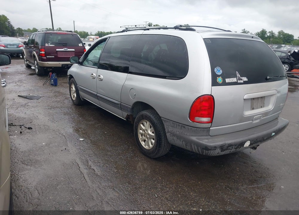 2000 PLYMOUTH GRAND VOYAGER SE VIN: 2P4GP44R2YR527173