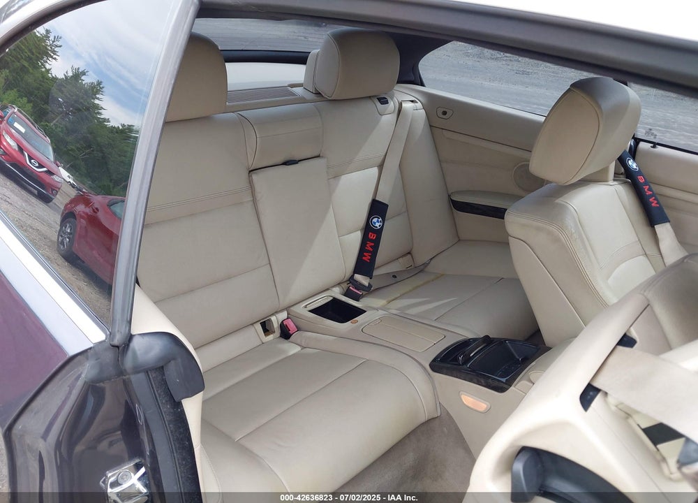 2007 BMW 3 SERIES VIN: WBAWL73527PX48880