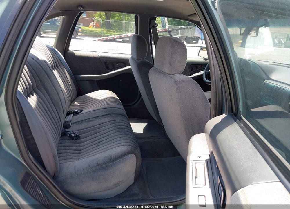 1993 PONTIAC GRAND PRIX LE VIN: 1G2WH54TXPF308566
