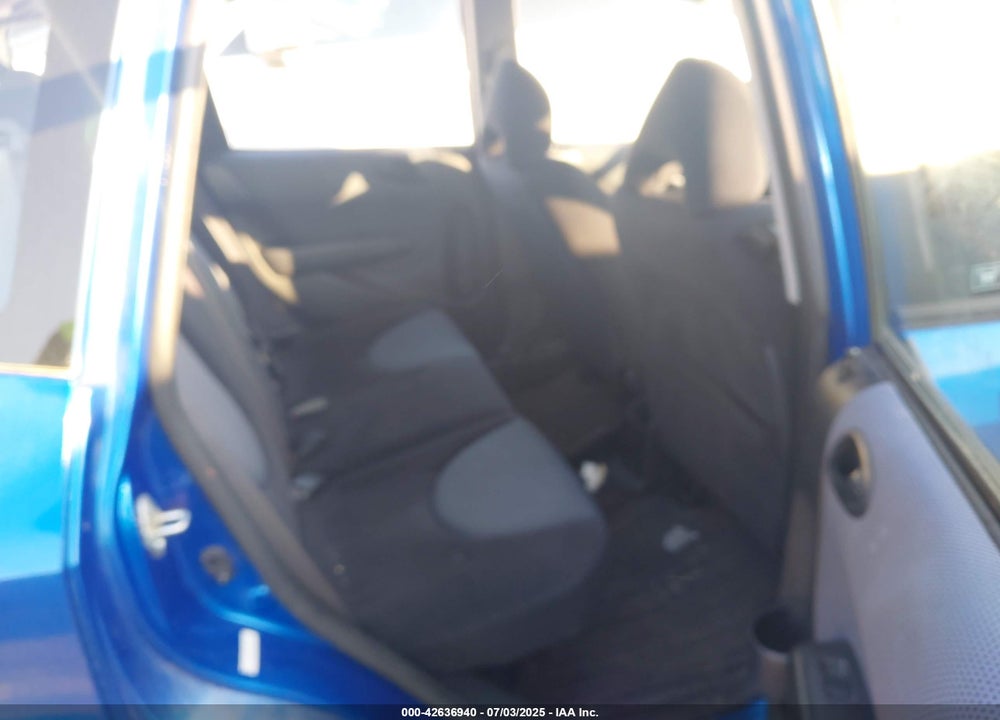 2007 HONDA FIT SPORT VIN: JHMGD38677S019493