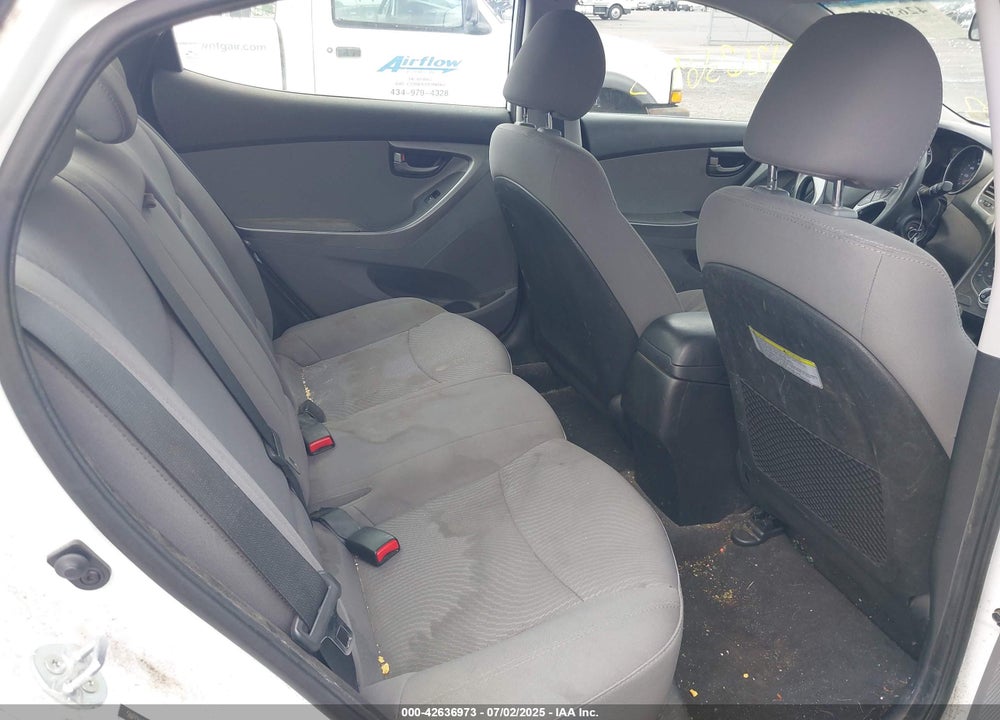 2015 HYUNDAI ELANTRA SE VIN: 5NPDH4AE4FH651137