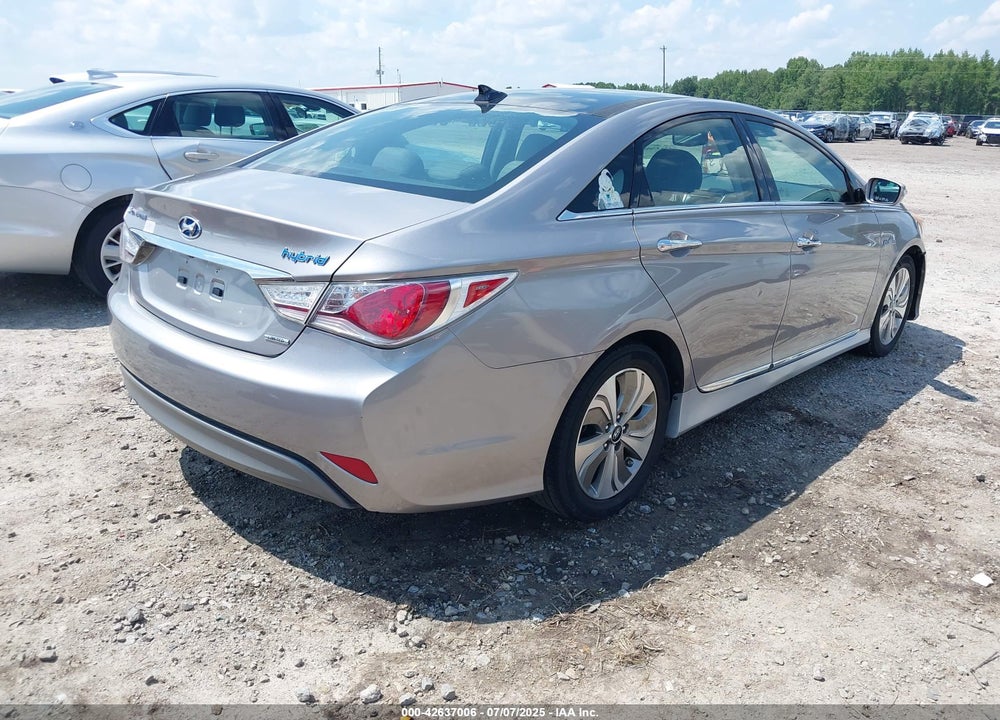 2014 HYUNDAI SONATA HYBRID VIN: KMHEC4A49EA105218