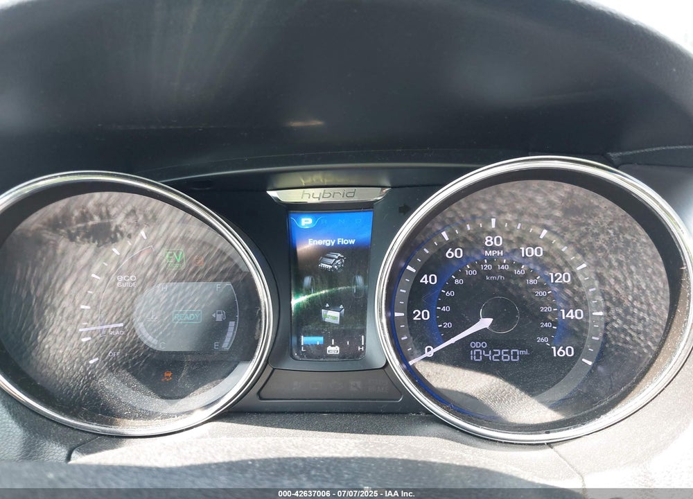 2014 HYUNDAI SONATA HYBRID VIN: KMHEC4A49EA105218