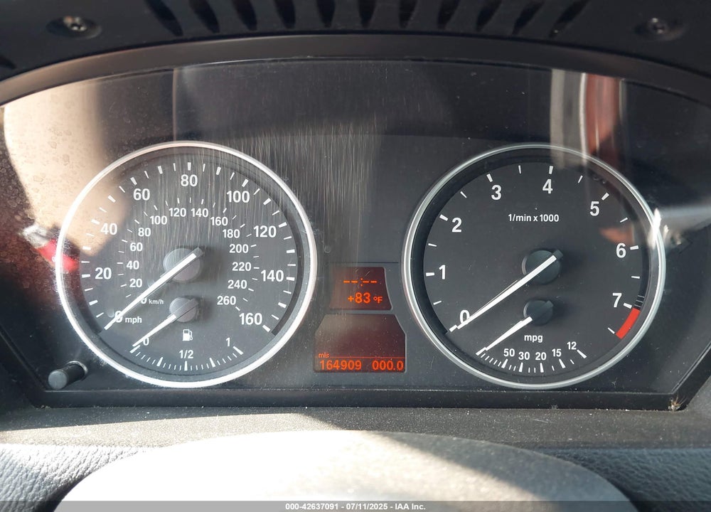 2009 BMW X5 VIN: 5UXFE43539L273356
