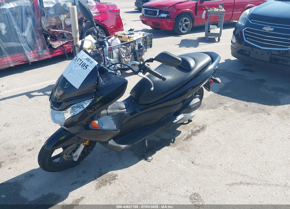 2013 HONDA PCX VIN: MLHKF1213D5006464