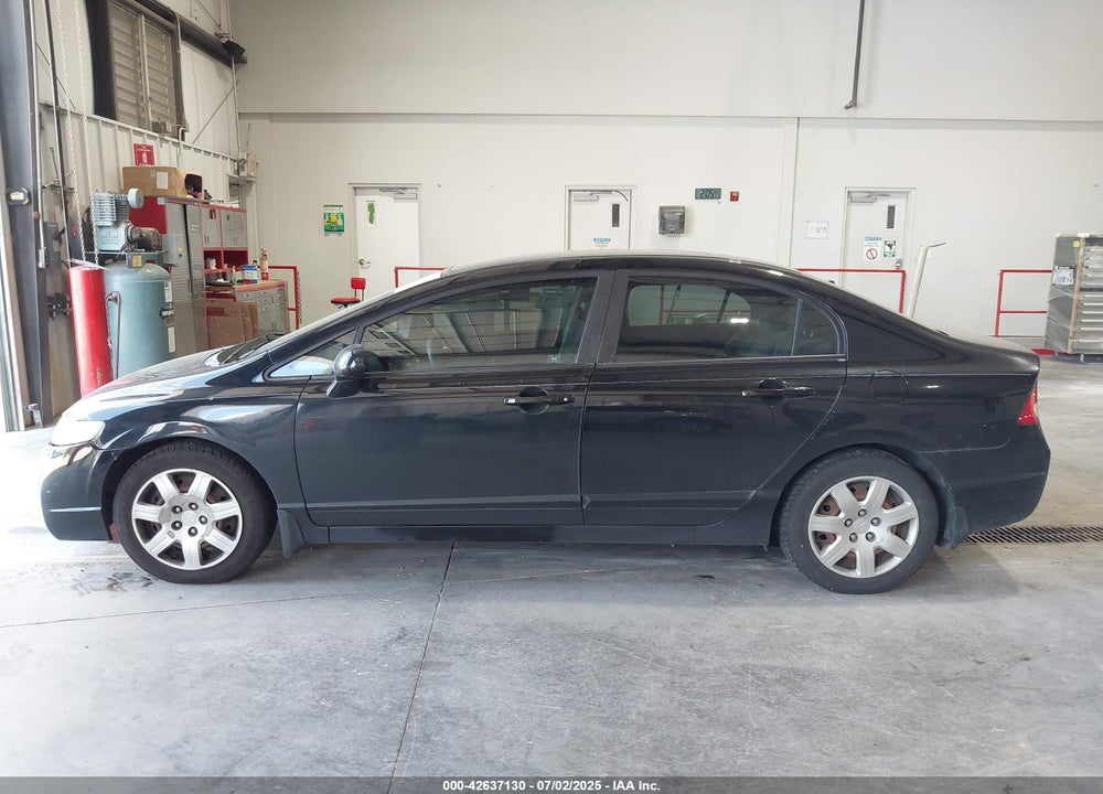 2009 HONDA CIVIC LX VIN: 19XFA16519E027003