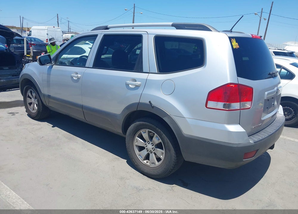 2009 KIA BORREGO VIN: KNDJJ741195031206