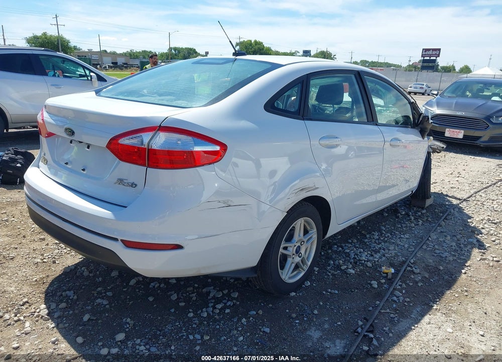 2019 FORD FIESTA VIN: 3FADP4BJ4KM122845