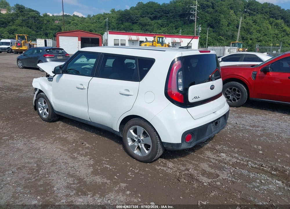 2018 KIA SOUL VIN: KNDJN2A29J7901801