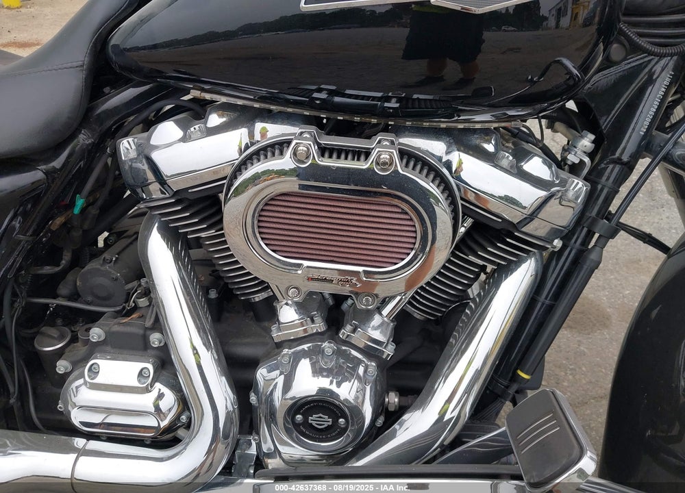 2023 HARLEY-DAVIDSON FLHX VIN: 1HD1KBC16PB620038