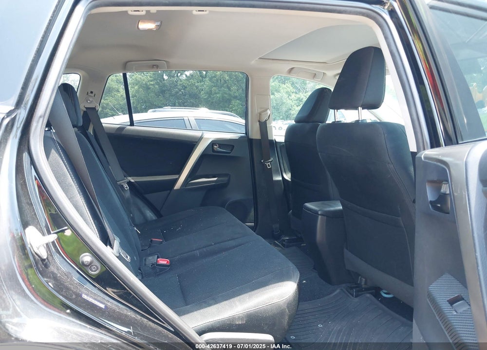 2013 TOYOTA RAV4 XLE VIN: 2T3RFREV9DW024670